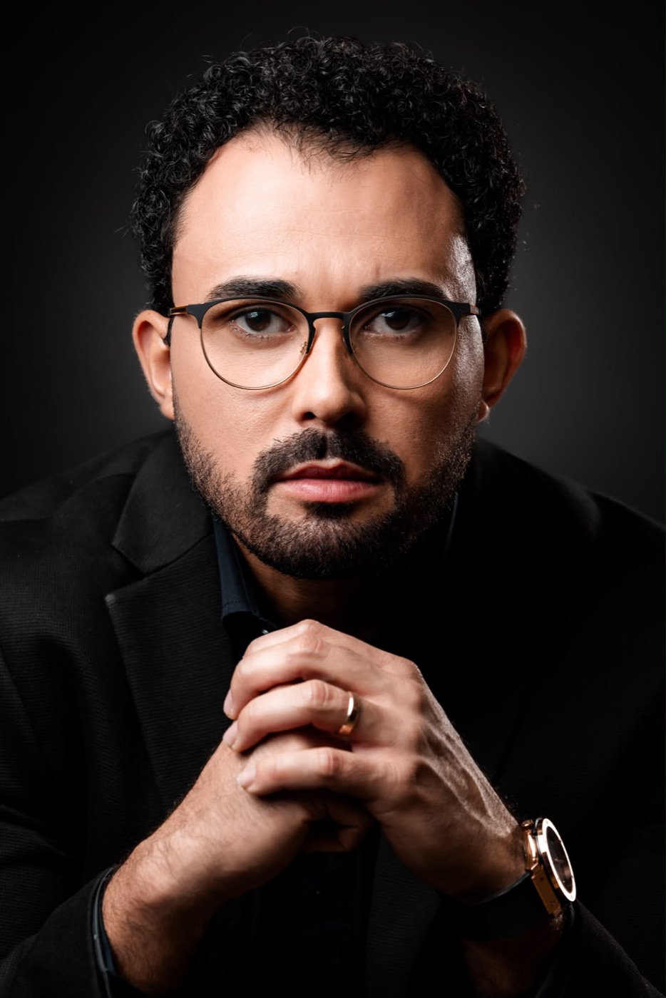 Dr. Cliver Sousa